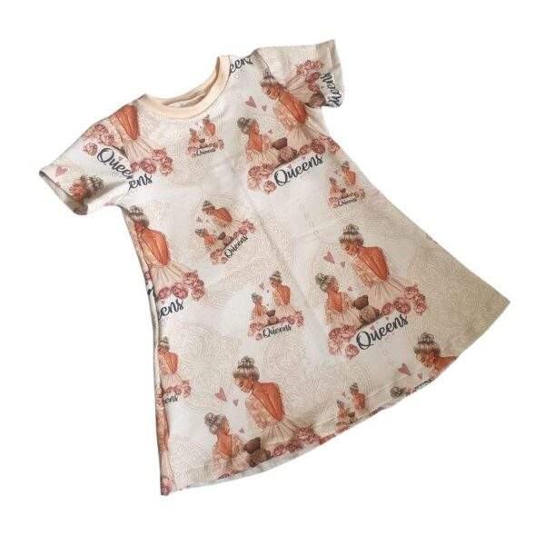 Midin Madin käsitöö A-kleit lühikese varrukaga